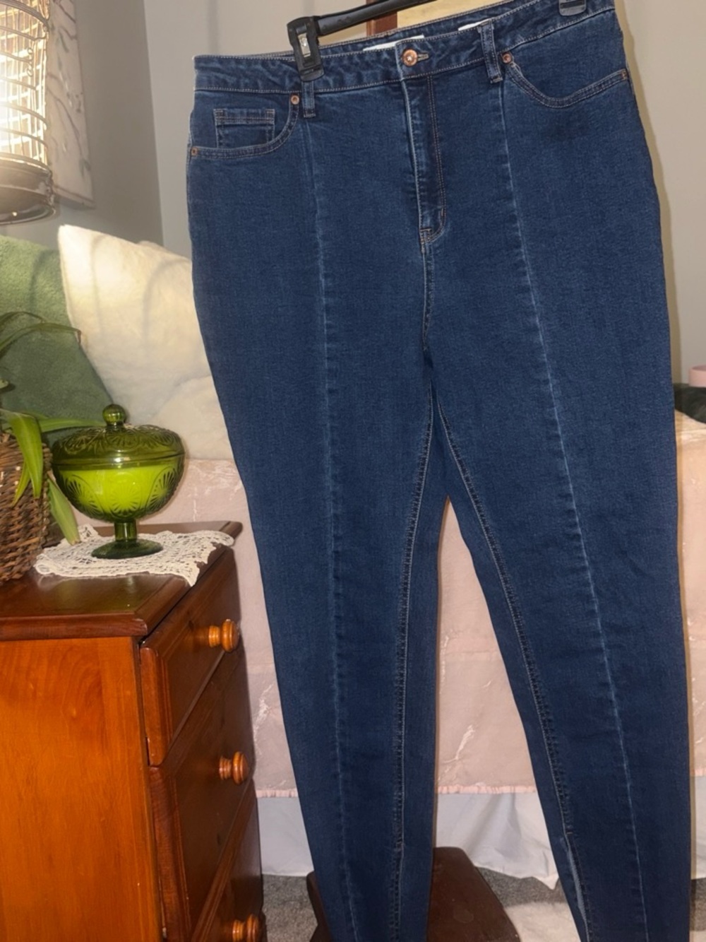 Anne Klein Dark Blue Skinny Jeans with Front Seam